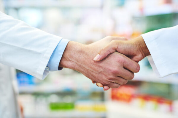 Pharmacy-handshake-600x400.jpg